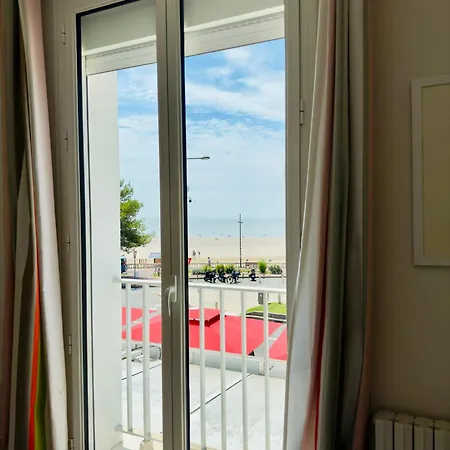 New! Face A La Plage De Pontaillac Royan